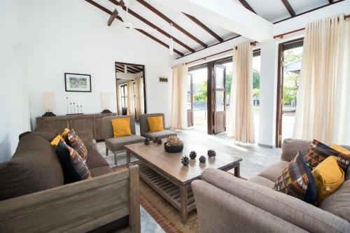 Kirinda Lodge By Ceilao Villas