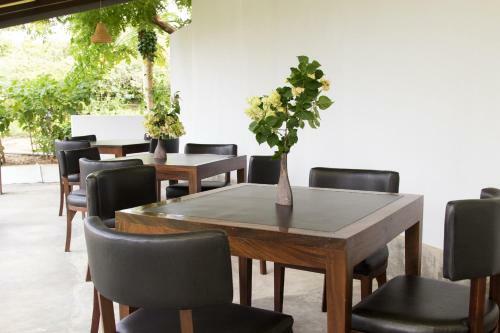 Kirinda Lodge By Ceilao Villas