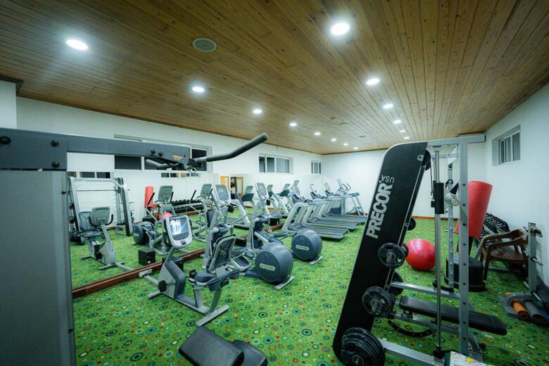 Araliya Green Hills Hotel