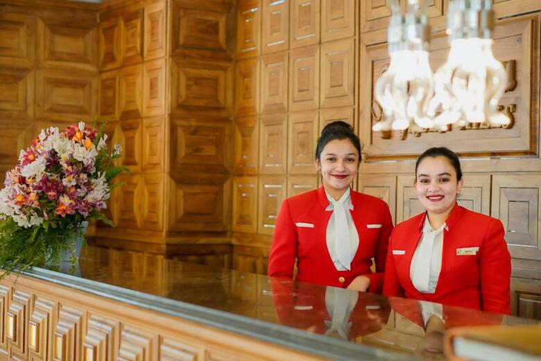 Araliya Green Hills Hotel