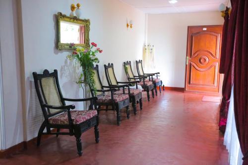 Hotel Stone Bungalow