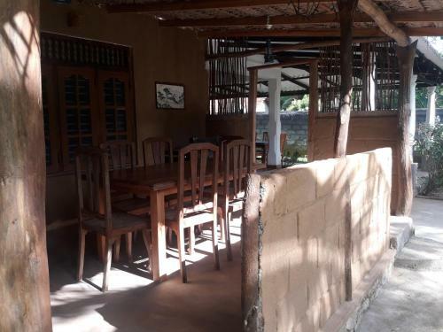 Hostal Landun Sigiri Villas