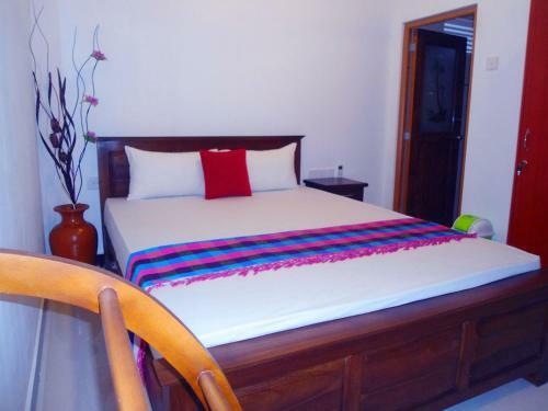Bed & Breakfast Palmary Beach Villa
