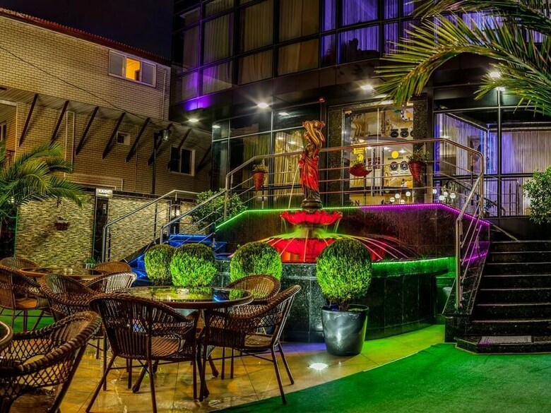 Sm Royal Hotel