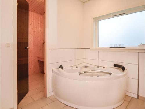 Holiday Home Bl�vand 10