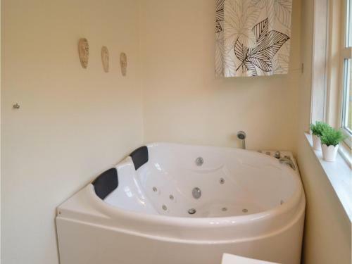 Three-bedroom Holiday Home In Blavand