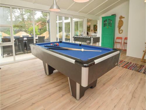 Four-bedroom Holiday Home In Blavand