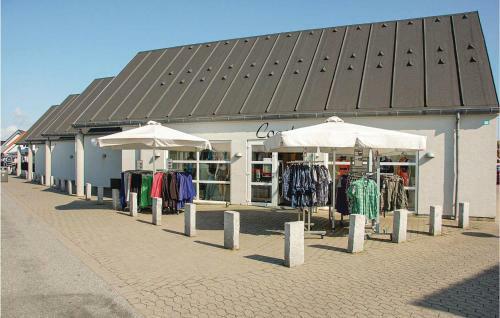 Three-bedroom Holiday Home In Blavand