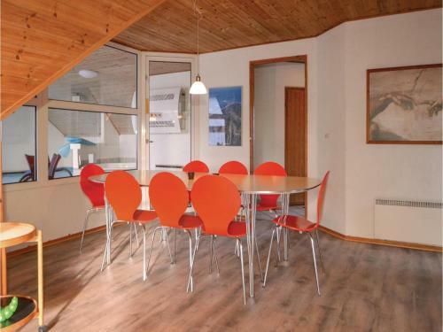 Four-bedroom Holiday Home In Blavand