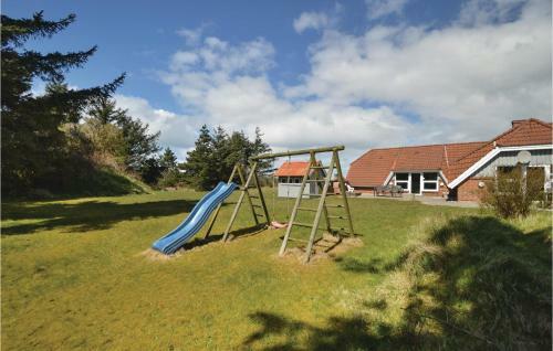 Four-bedroom Holiday Home In Blavand
