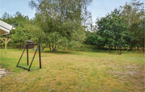 Five-bedroom Holiday Home In Blavand