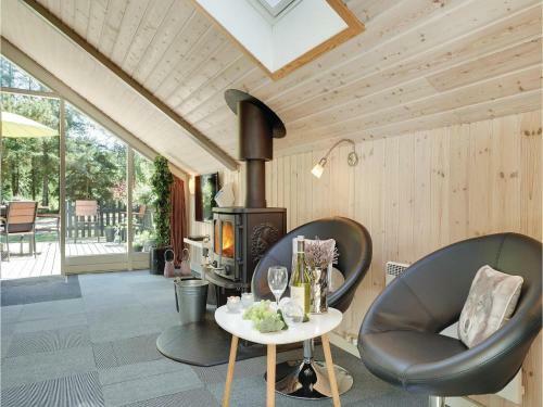 Three-bedroom Holiday Home In Blavand