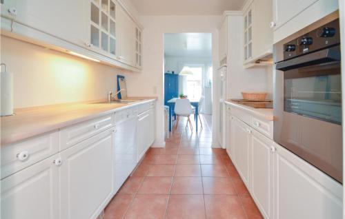 Two-bedroom Holiday Home In Blavand