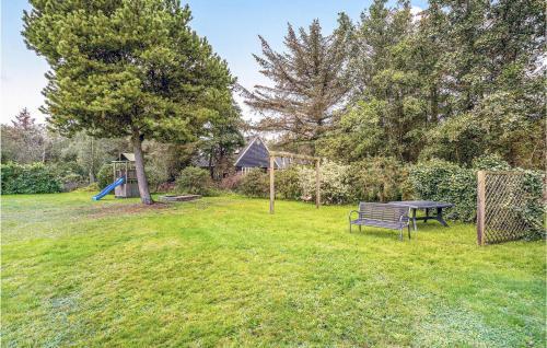 Four-bedroom Holiday Home In Blavand