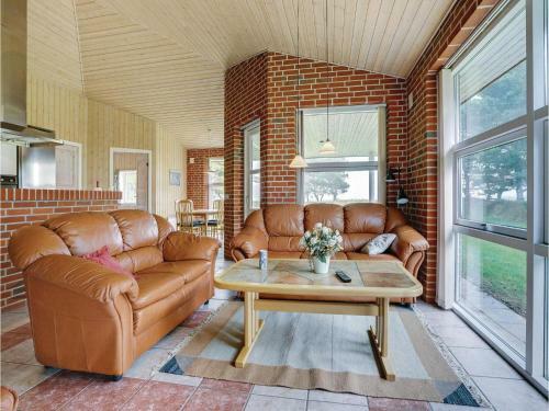 Three-bedroom Holiday Home In Blavand