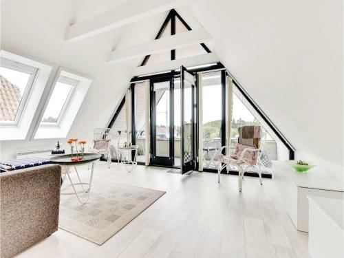 Two-bedroom Apartment In Blavand