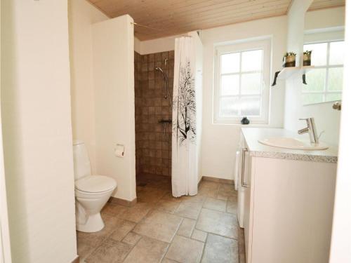 Four-bedroom Holiday Home In Blavand