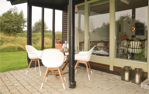Three-bedroom Holiday Home In Blavand