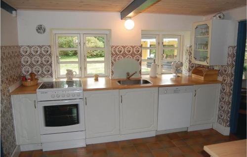 Three-bedroom Holiday Home In Blavand