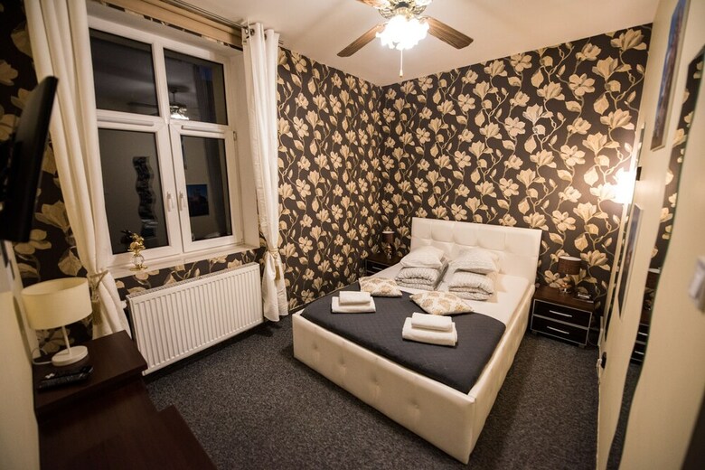 Aparthotel Dunajewski