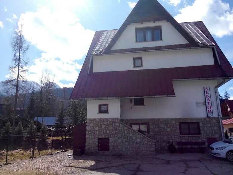 Hostal Willa Senator