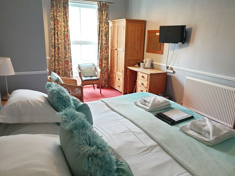 Hostal Kimberley House