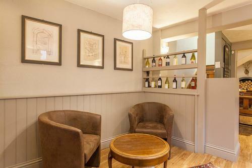 Hostal The City Arms