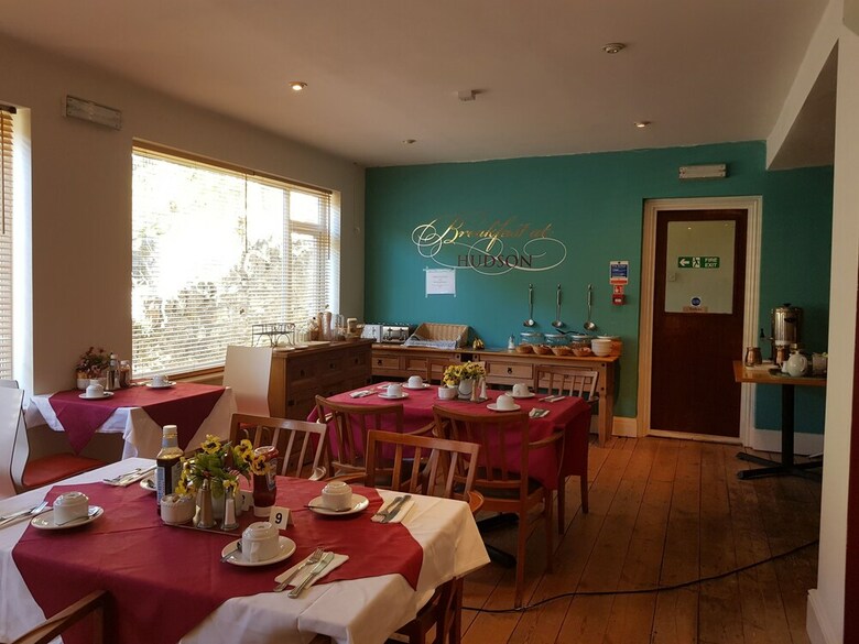 Hostal Hotel Hudson