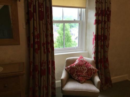 Bed & Breakfast Craigroyston House