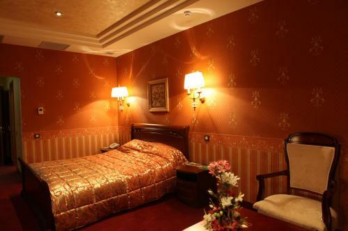 Nadiya Hotel