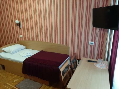 Tourist Hotel