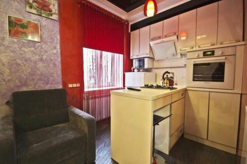 Fashionable Central Apartment