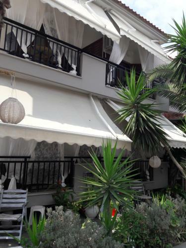 Hotel Alkyonari By Anna