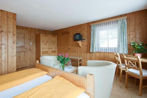 Hostal Landhaus Taurer