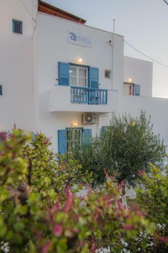 Hostal Athena Rooms
