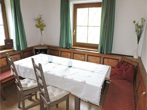 Four-bedroom Holiday Home In Mariapfarr