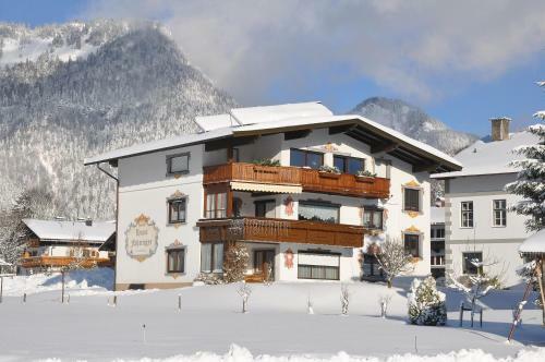 Hostal G�stehaus Fahringer
