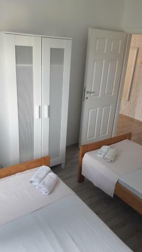Apartments Leonarda