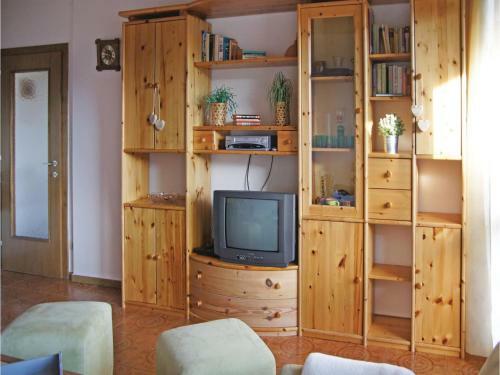 Two-bedroom Apartment In St. Urban