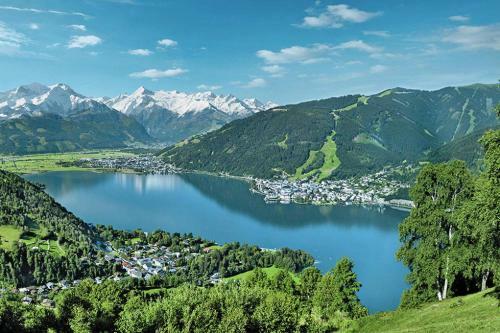 Holiday Home Zell Am See