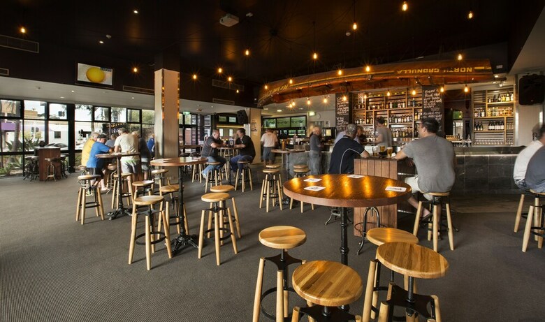 Nightcap At Caringbah Hotel
