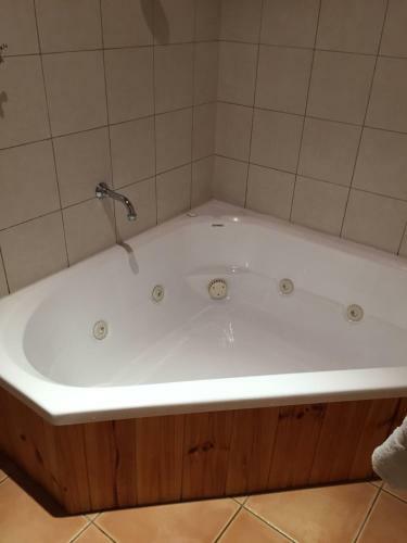 Motel Coonawarra's Pyrus Cottage