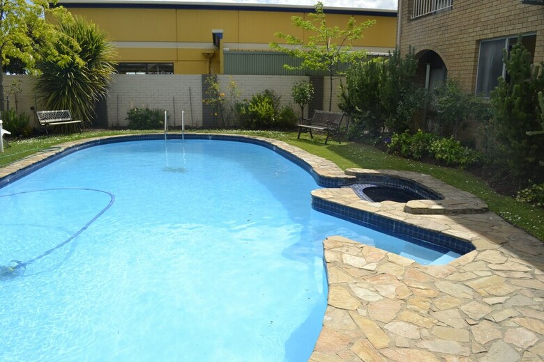 Colac Mid City Motor Inn