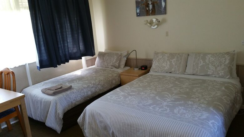 Kaniva Midway Motel