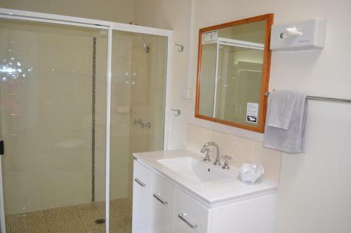 Motel Royal Gatton Hotel