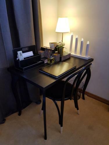 La Maison Riviere - The River House Bed & Breakfast