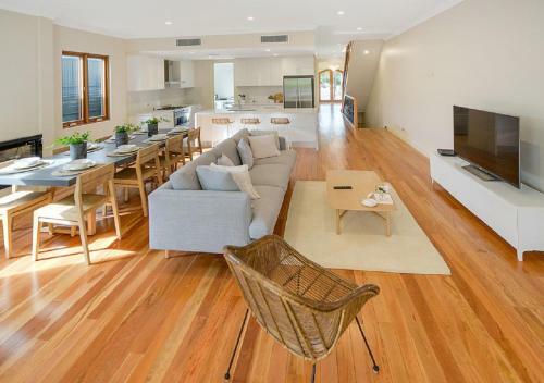 Aria House