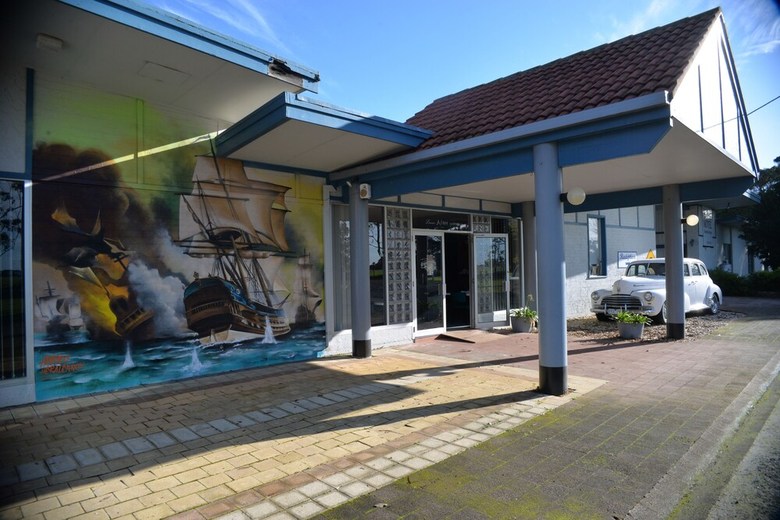 Ship Inn Motel