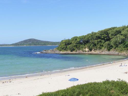 Bombora @ Fingal Bay