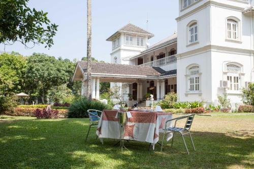 Manor House